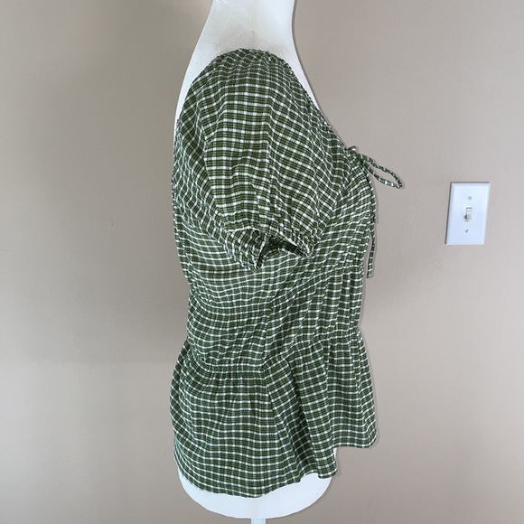 Madewell Tiered Peplum Top in Sweet Basil, NWT, Size Large - Picture 7 of 12